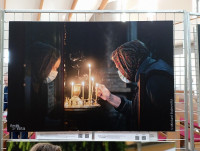 Konin: otwarto wystawę fotograficzną „Człowiek i Wiara”
